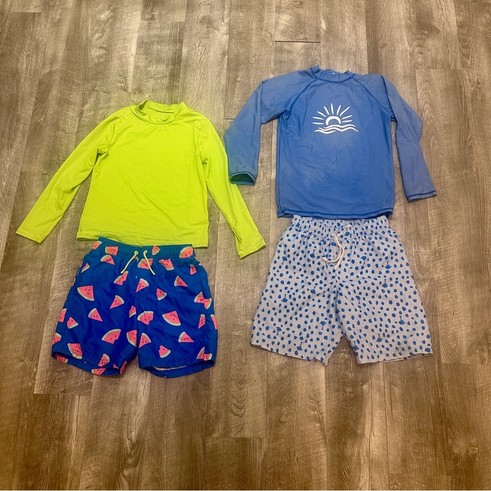 Boys Swimsuits and rash guards set size M